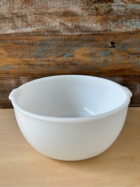 Vintage Glasbake For Sunbeam Large White Milk Glass Mixer Bowl